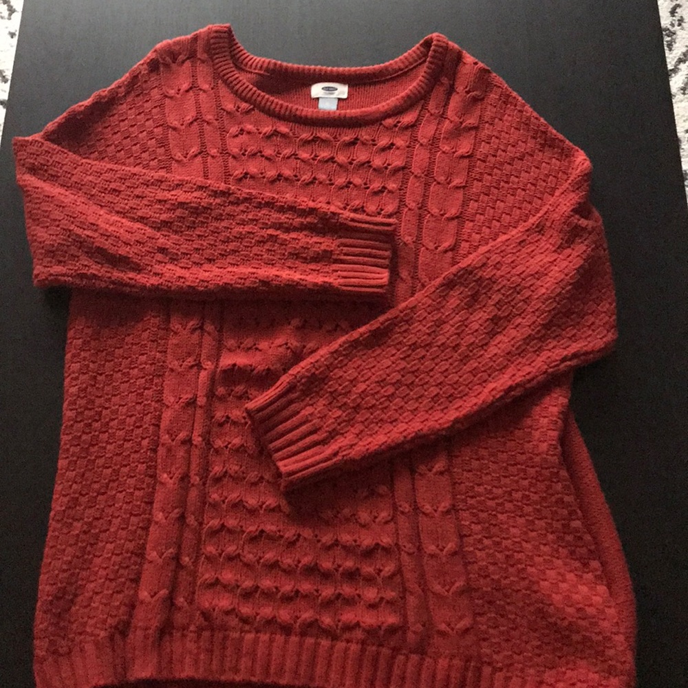 Old navy sweater